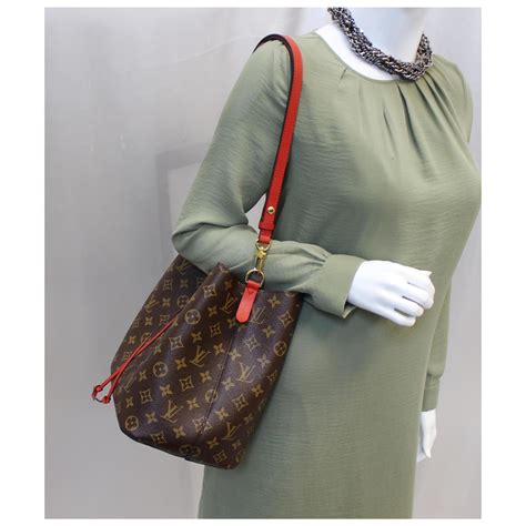 louis vuitton neonoe size|louis vuitton neonoe shoulder bag.